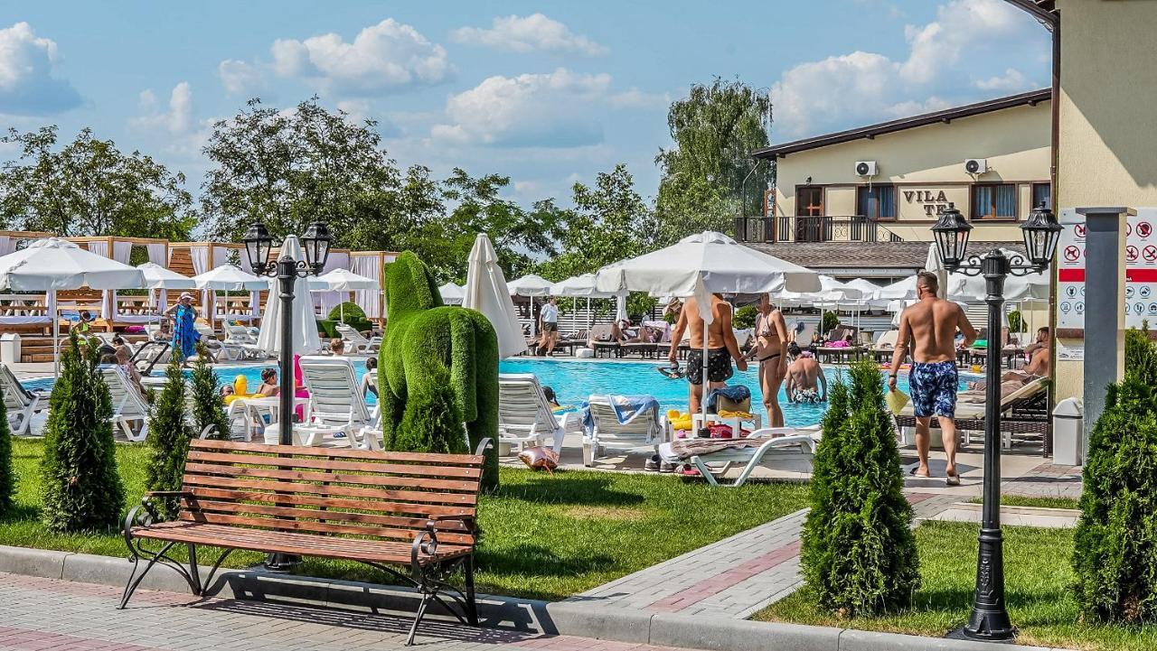 Отель Complex Turistic Codru Selistea Экстерьер фото